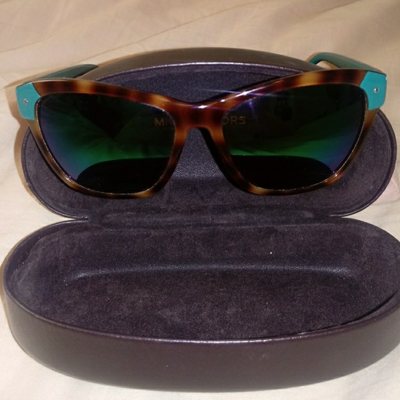 💥SALE💥⭐AUTHENTIC MICHAEL KORS⭐ - Picture 3 of 7